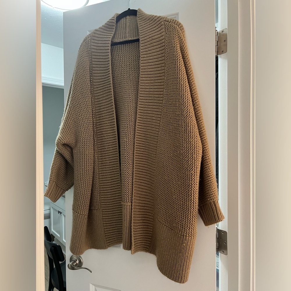 Cardigan sweater